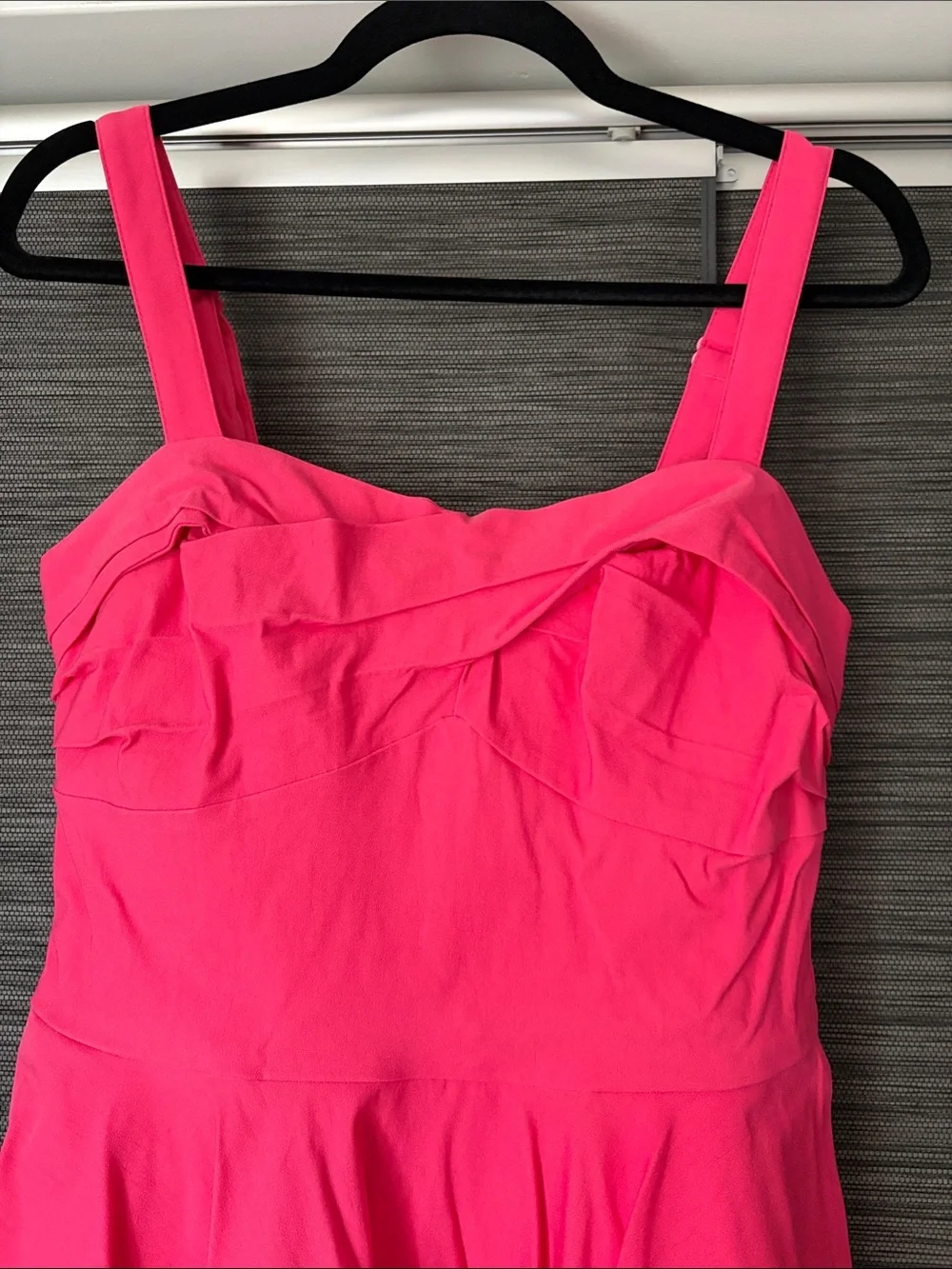 JAWBREAKER SWING DRESS IN HOT PINK - VIXEN BY MICHELINE PITT - Picture 2 of 5